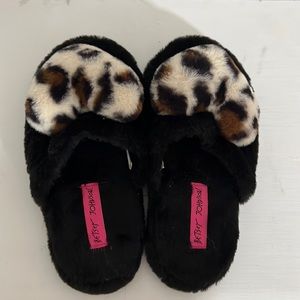 Betsey Johnson Slippers